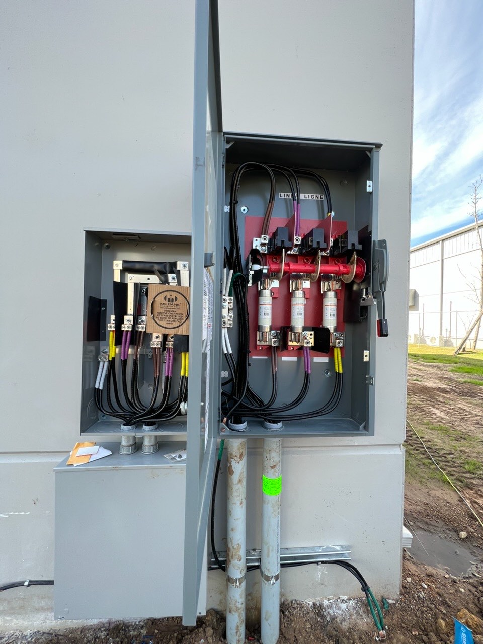 Commercial electrical disconnect and service panel installed by VCG Electrical in Houston