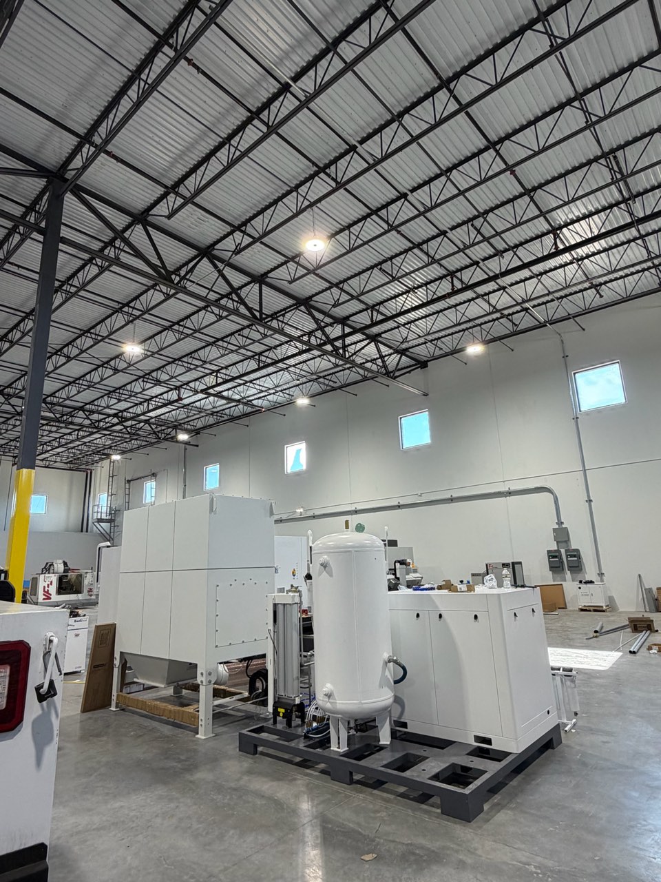 Dedicated equipment and machine circuits in a Houston warehouse
